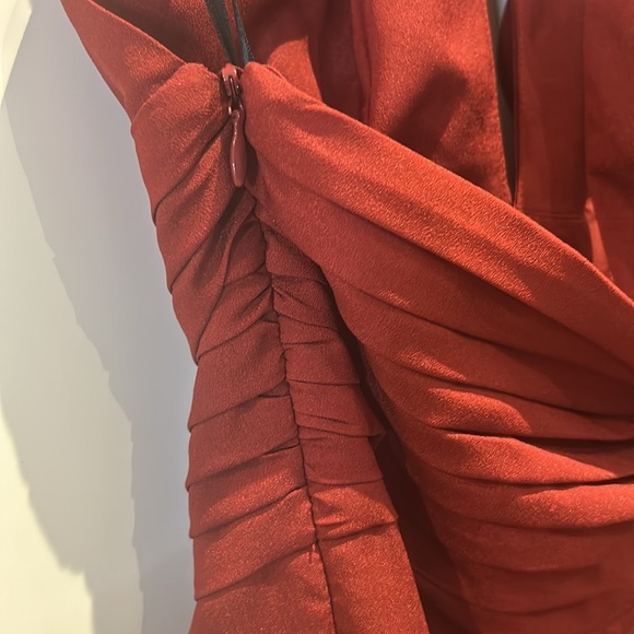 BEBE Cropped Plunge VNeck Halter Top Pleated Waist Jumpsuit Women size S - Picture 16 of 17